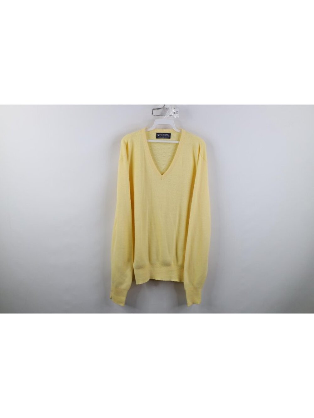 Vtg 70s Blank V-Neck Sweater Mens Size XL Long Sleeve Knit Yellow USA Acrylic